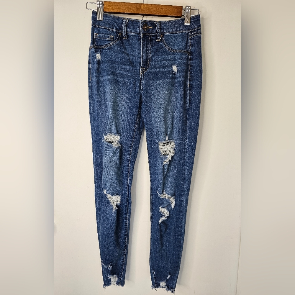 BEMORE Distressed Straight Leg Jeans Jeggins size 1 waist 25 spandex